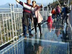 -玻璃桥景区石牛寨
