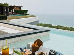 -瑰丽酒店·海吧·天际下午茶·现场DJ·天台酒吧
