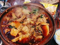 -沙胆彪炭炉牛杂煲(成都玉林店)