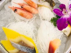 -青瓦餐厅·生鱼片·韩园烤肉(西塔店)