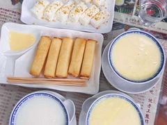 -周大娘牛乳(旧寨古村总店)