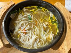 -桥香园过桥米线(国贸店)