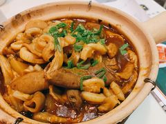 老港街边牛杂-禄興記香港大排档(歌斐中心店)
