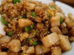 酢辣椒炒藕丁-吃饭皇帝大土家民族菜(正大广场店)