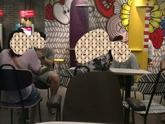 大堂-麦当劳(广州新港东路第二分店)