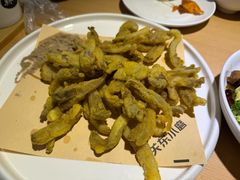 -关东小磨东北菜(上海长风大悦城店)