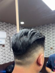 -大人物·男士理发馆