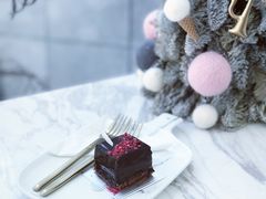 -UNI UNI(环亚凯瑟琳店)