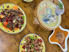 -天全县三土司椒麻鸡餐厅