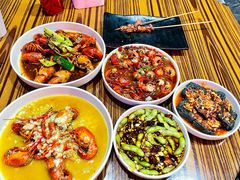 -龙巢盱眙龙虾·牛蛙·烧烤宵夜(八卦岭店)