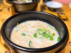 -勺子米线·云南传统小吃市集(四方街店)