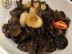 -江渔儿酸菜鱼·拔草餐厅(虎门君乐汇店)