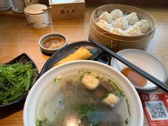 -馋三尺蟹粉小笼(人民广场店)