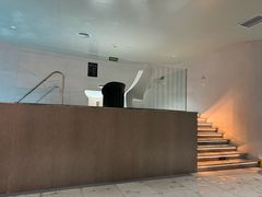 -涨巢·潮玩水疗局