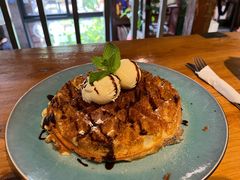 -蓝壁虎咖啡酒馆