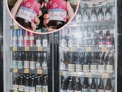 -樱花里音乐餐吧·牛扒椰子鸡(东圃店)