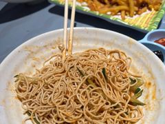 小份凉面-肥肥虾庄·金牌油焖大虾(杨园滨江时代walk店)