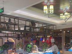 -腾阁自助餐厅(朝林广场店)