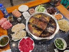 -福满家火锅26年江景(十八梯店)