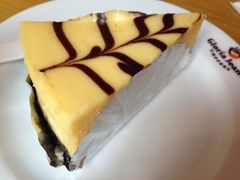 重乳酪蛋糕-Gloria Jean's Coffees