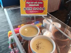 -彩虹云霄酒店75层国际自助餐