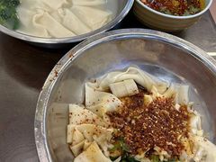 裤带蘸水面-爱骅裤带面馆(东木头市店)