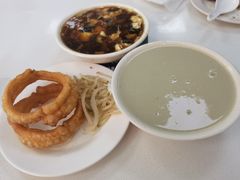 焦圈-老磁器口豆汁店(天坛店)
