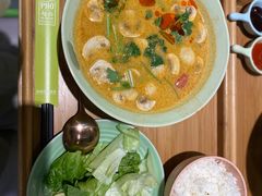-越弥越南传统美食馆