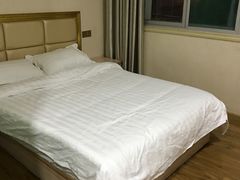 -农家小院吊锅城(三里畈店)