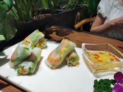 -樾餐厅泰式海鲜火锅(民歌湖店)