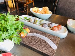 -捞王锅物料理(上海世茂广场店)