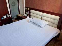 IMG_8325-怡莱酒店(上海大学店)