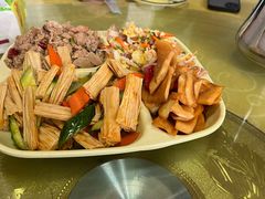 -乡府肉丁水饺(环山路店)