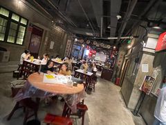 大堂-丹虾|文和友小龙虾·烙锅(陕西路旗舰店)