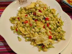 -香巴拉云南餐厅(华莱坞店)