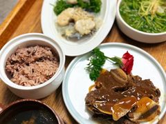 -雪梅月子中心(华侨城店)