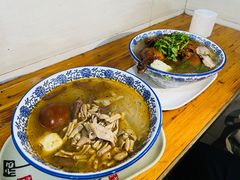 -叶新小吃店(来凤小区总店)