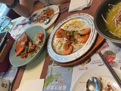 -意卡菲·欢乐聚会餐厅(华侨店)