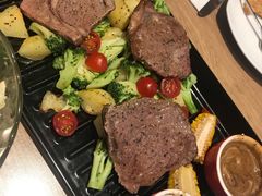 -必胜客(新中纬店)