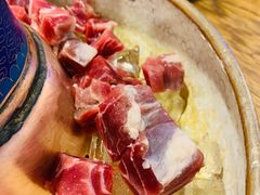 -毛辣果·贵州红酸汤牛肉火锅(西单店)