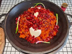九宫格红汤锅-董眼镜火锅(洪崖洞总店)