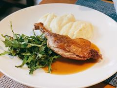 油封鸭腿配土豆泥和西洋菜-LA MAISON公鸡和龙(蛇口店)