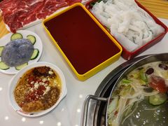 -碟滋味牛肉串串香火锅(田盛街店)