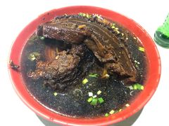-小龙大肉面馆