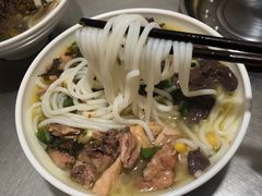 -文山荷鲜居(翠湖店)