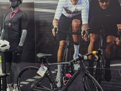 -迪卡侬(顺峰山店)