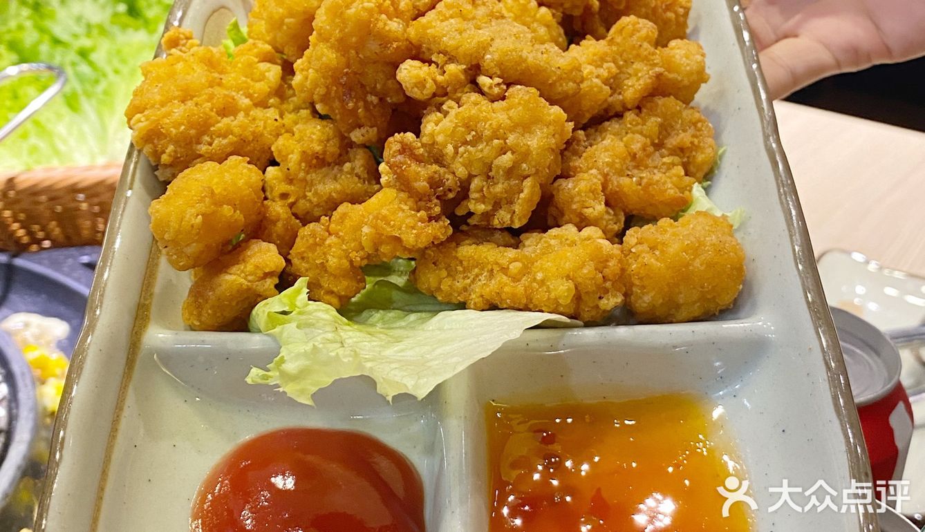 满桌和牛的韩式烤肉店