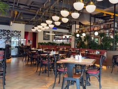 -弗兰克牛排西餐厅 Galla R By Ribone(上海首店)