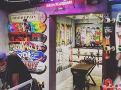 -聚点滑板SPOT SKATE(常熟路店)
