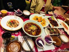 -蘑菇私房菜小馆(杨家坪西城天街店)